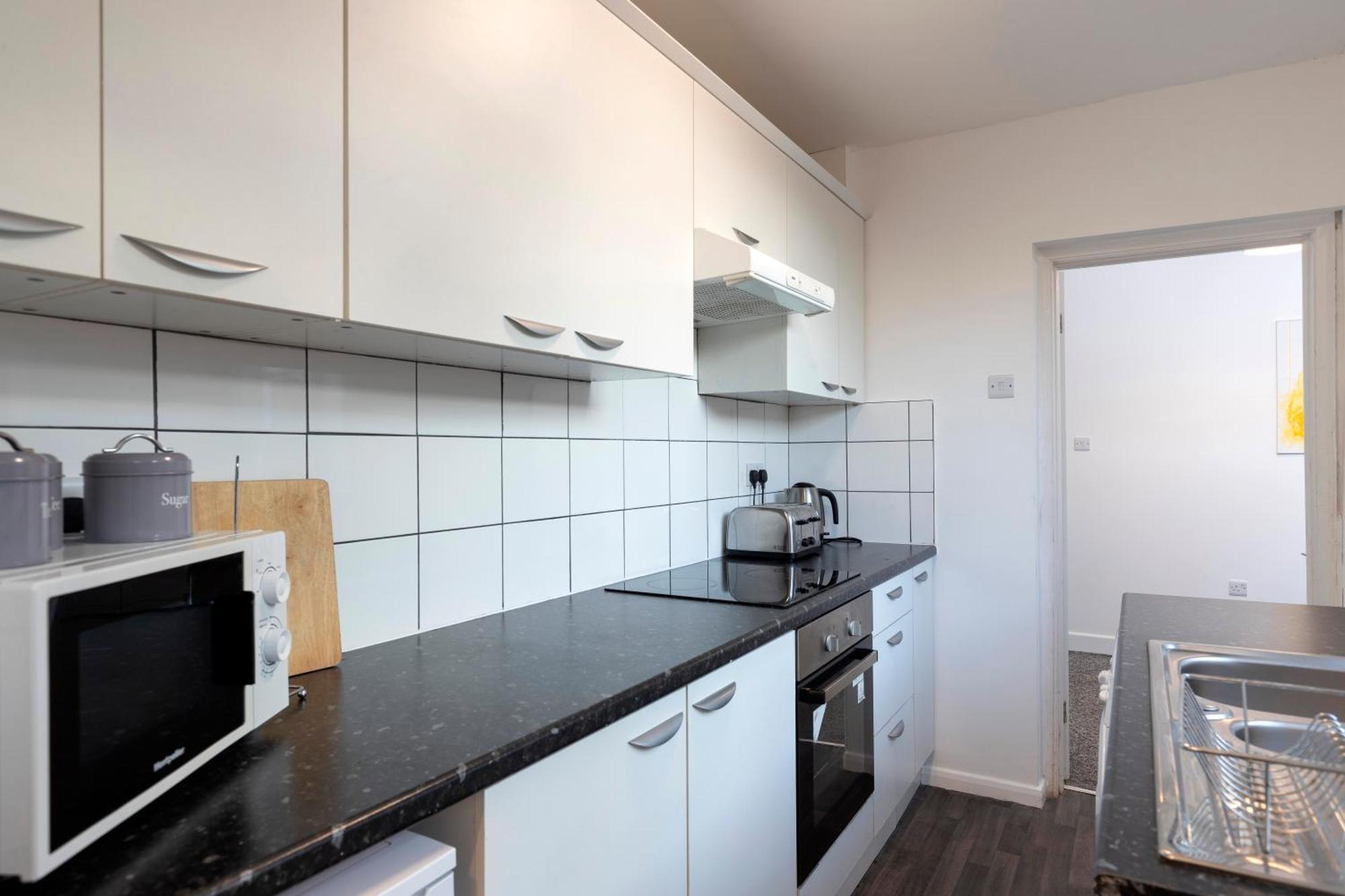 Quiet And Comfy House With 2 Bedrooms And 2 Bathrooms Super Fast Wifi And Crisp Hotel Standard White Linen Hosted By Our Home Short Stays Darlington  Eksteriør billede